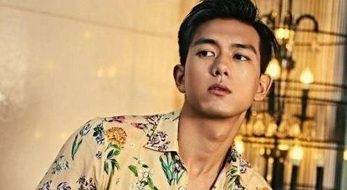 娱乐圈吃瓜男的是谁,揭秘“吃瓜男”的真实身份